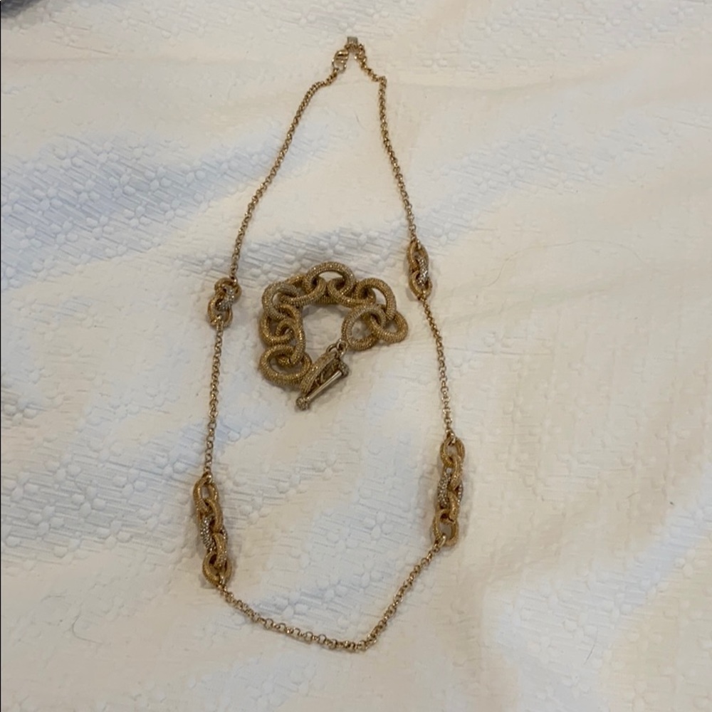 Gold necklace and bracelet